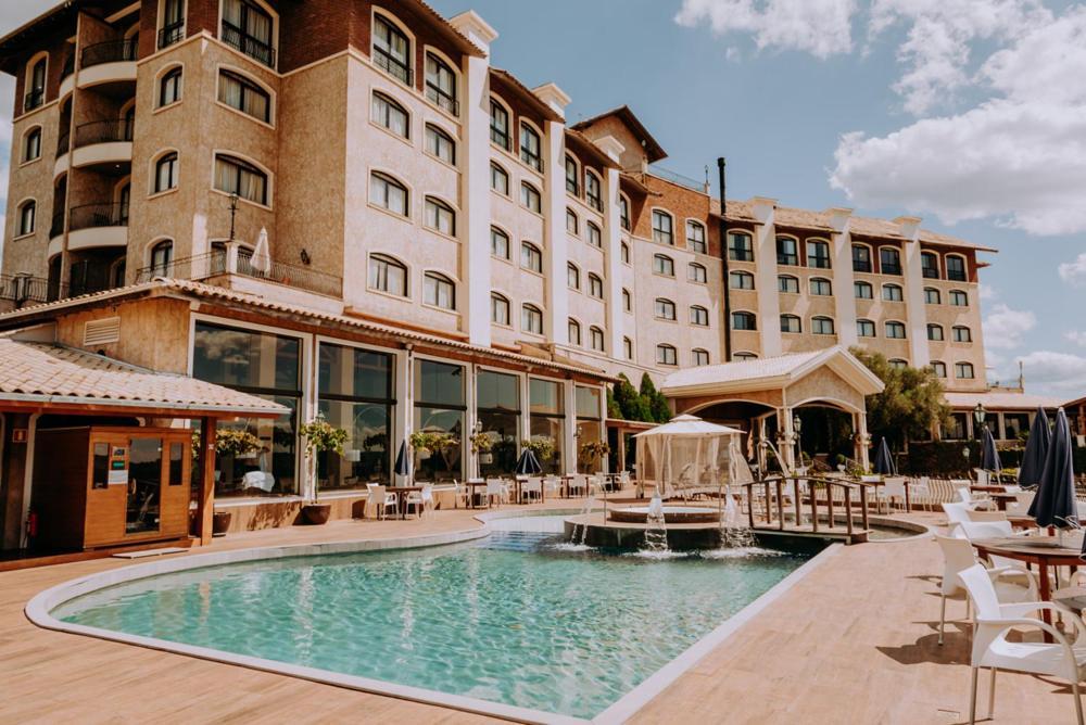 호텔 앤 스파 도 비뇨, 오토그래프 컬렉션 벤투곤살베스 외부 사진 The hotel's pool